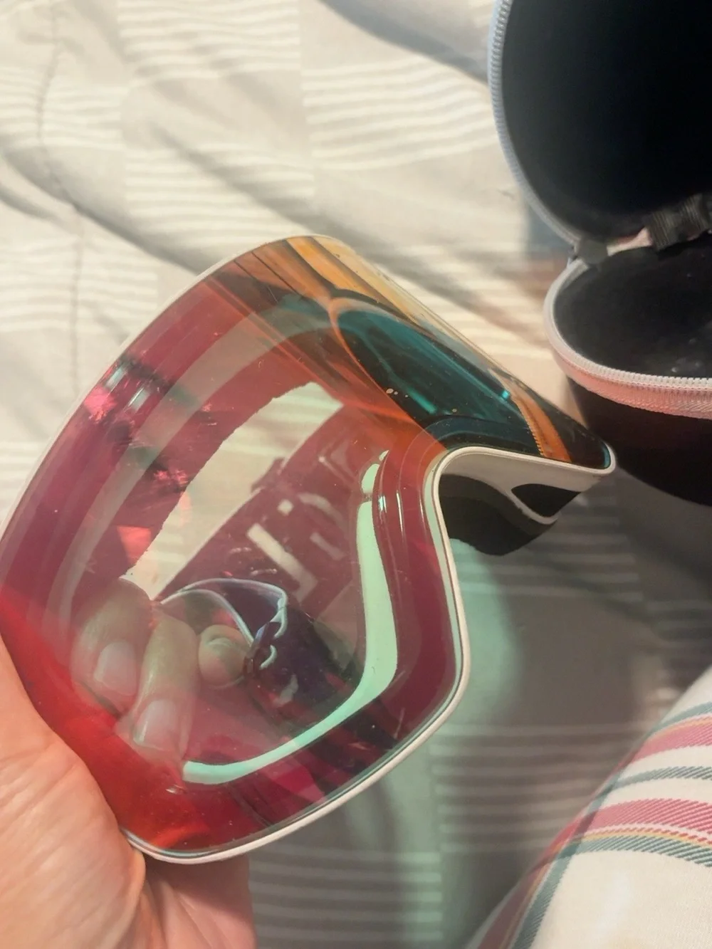 Glade Snow Goggles with Pink Mirrored Lens